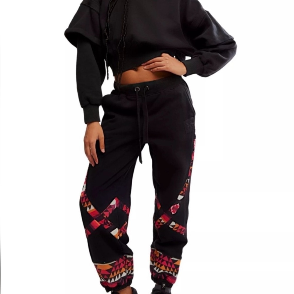 Free People Movement Snow Flow Black Patterned Women's Joggers